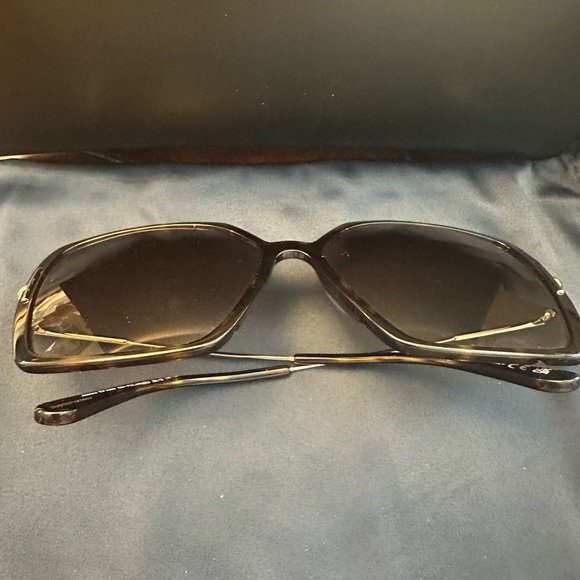 NITB Tom Ford Brown Oversized Sunglasses with Gradient Lenses - Picture 8 of 8